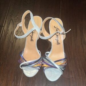 Free People Golden Hour Silver Wedge Sandals 36 / 6